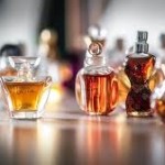 Perfume Side Effects: कैसे छीन लेता है पिता बनने का सुख!