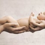 पिछले एक साल में हर दिन 12 बच्चे गोद लिए गए