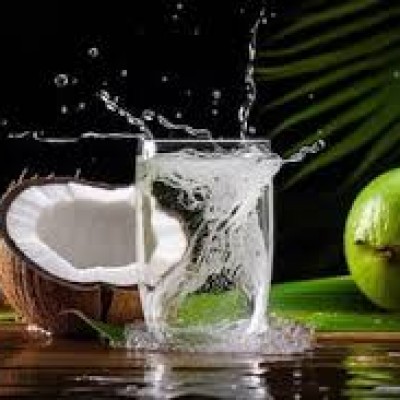 नारियल-पानी पीते हैं तो हो जाएं होशियार वरना