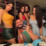 1 रात में 20-30 लाख रुपए कमाते हैं ओरी